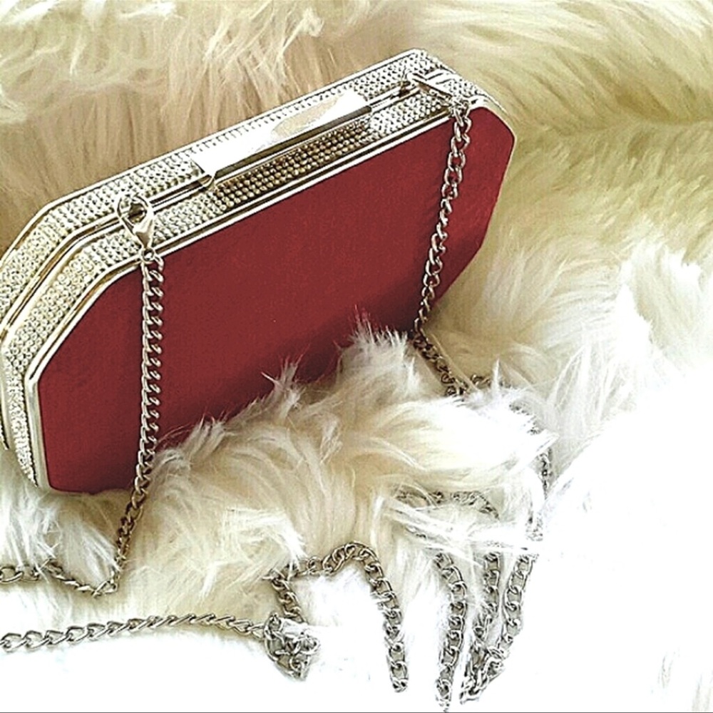 Special Occassion Crystal Clutch Box Purse  Maroon Red 👜